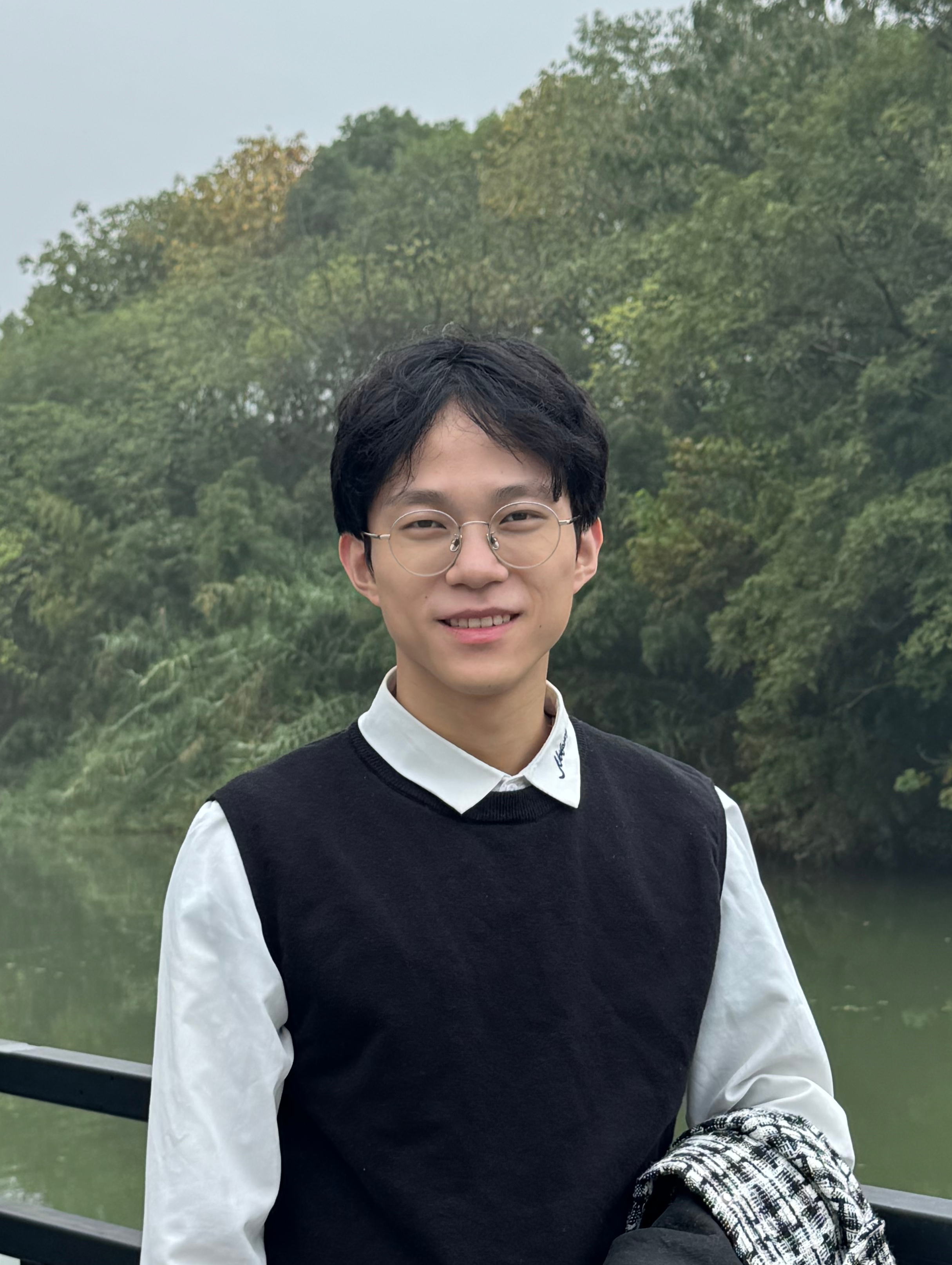 Yichong Lu